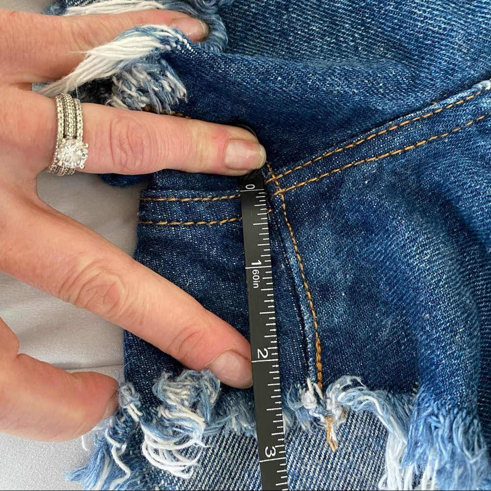 Premium 501® High Rise Short - Picture 8 of 10